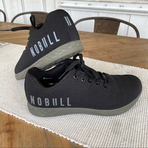 NOBULL | Black Ivy, unisex